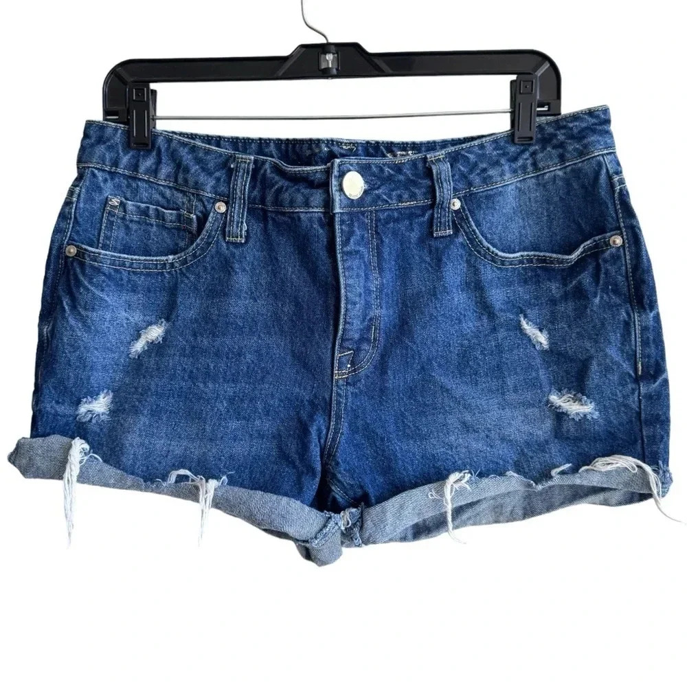 Seven For All Mankind Distressed Weekend 100% Cotton Short womens size 8